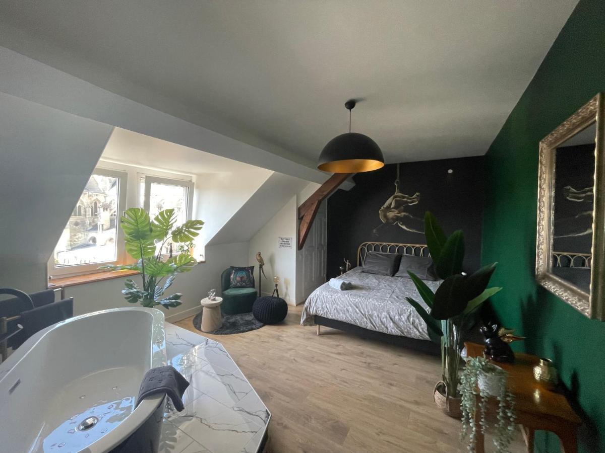 El Circo Gambetta,Sublime Suite Balneo Hypercentre Épernay Zewnętrze zdjęcie